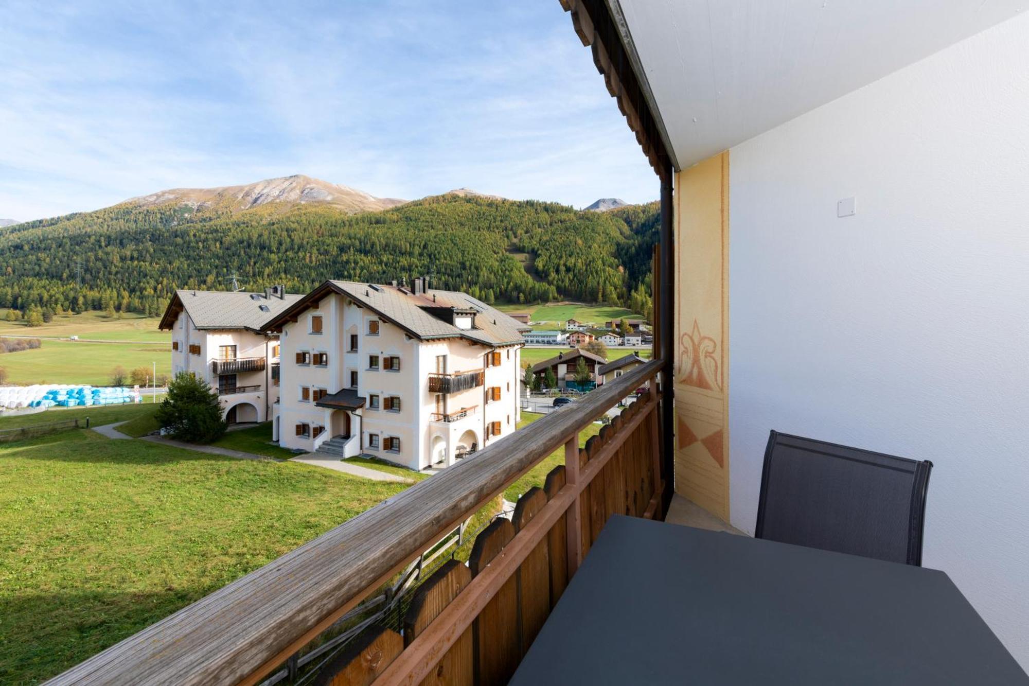 Ferienwohnungen Hotel Allegra Zuoz Exterior photo